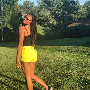 Meet your Posher, Whitney